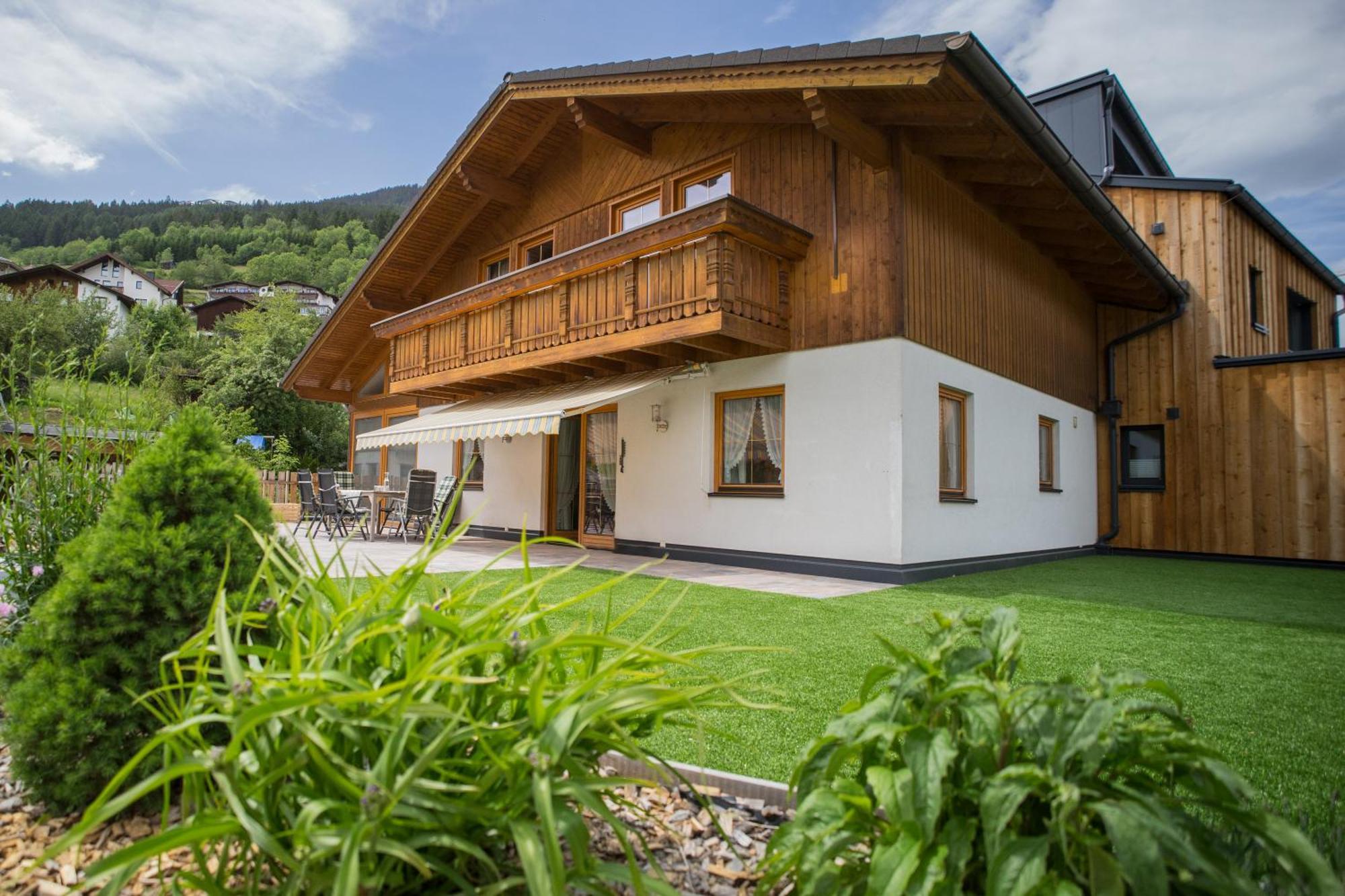 Alpenzeit Villa Ladis Exterior photo